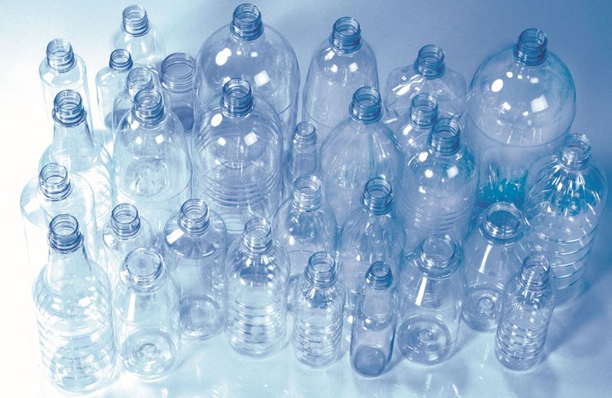 Botellas de plástico convertidas en papel fotodegradable